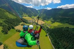 20230612 Xenias Paraglidingflug Bischlingshöhe