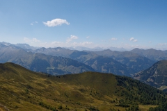 Ausblick vom Gipfelgrat