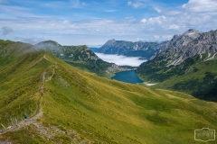 Gratwanderung - Der Grat und Blick zum Tappenkarsee