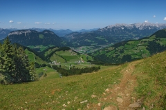 Wanderung auf die Hohe Salve - Wanderweg umrundet den Gipfel