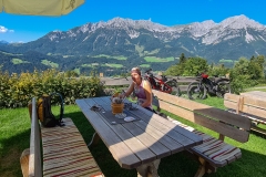 ast auf einer Alm beim Wilden Kaiser