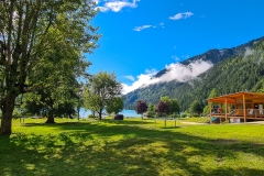 Am Weissensee in Stockenboi, Kärnten, Österreich