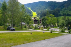 Parkplatz in Zaglau an der Ikarusbahn zur Bischlingshöhe hoch